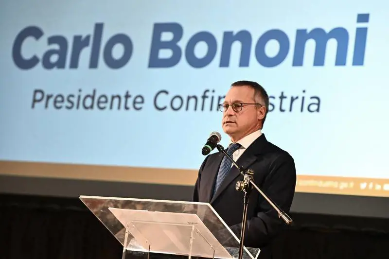 L'idea di Confindustria: "Usare le risorse scoperte per incentivare le imprese"