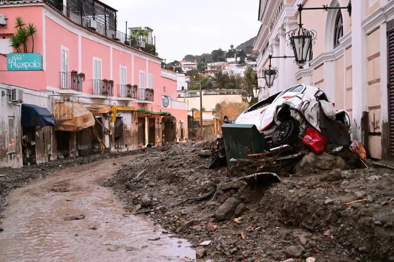 "Si poteva prevenire". Ischia, l'allarme inascoltato dalla politica