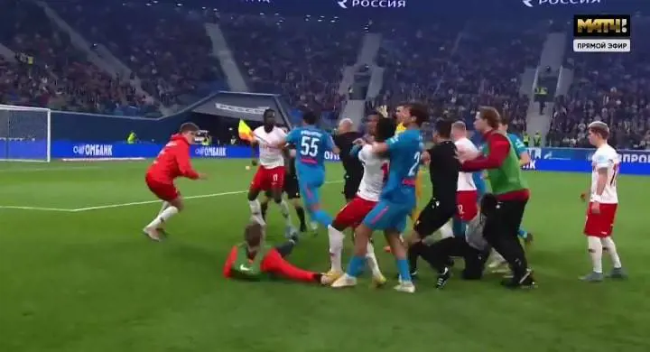 Maxi rissa tra Zenit e Spartak Mosca: ecco cosa è successo