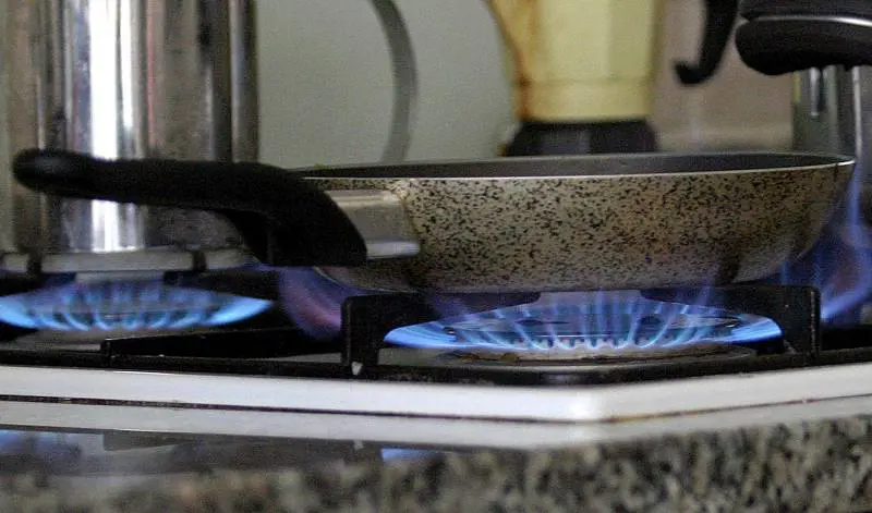 Bolletta del gas, da gennaio aumenta l'Iva. Ecco il trucco per risparmiare