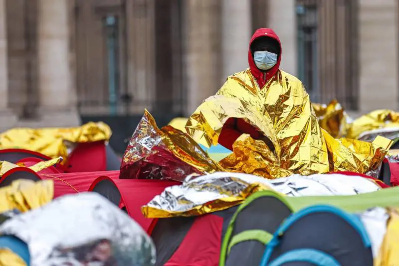 "Vergogna Europa". Ora le Ong vogliono pure scegliersi il porto che più gli piace