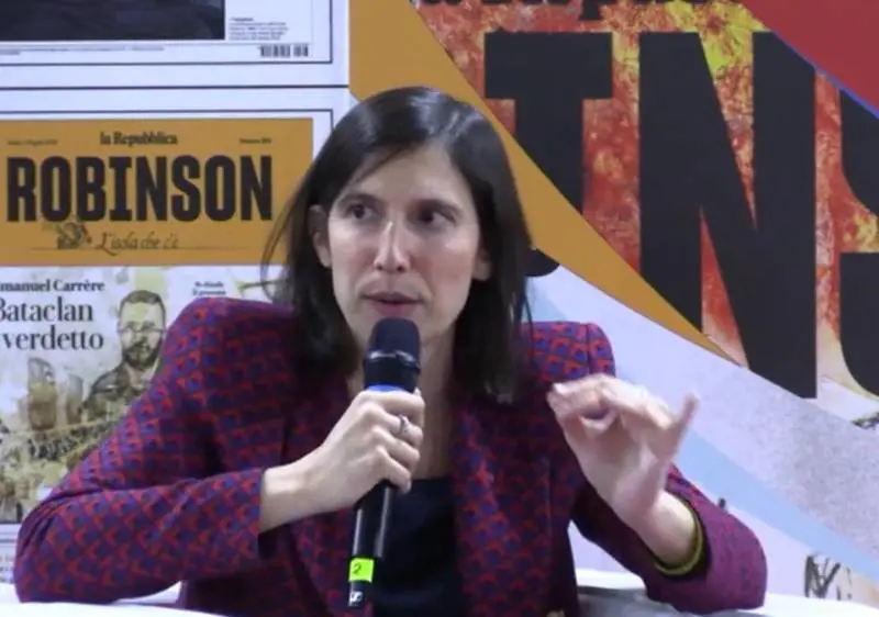 Lo spazio e l'allungo: la personalità di Elly Schlein