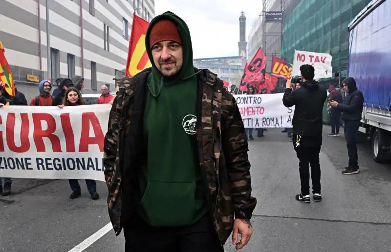 "Violenza e terrorismo peculiarità dello Stato". Chef Rubio choc sul caso Cospito