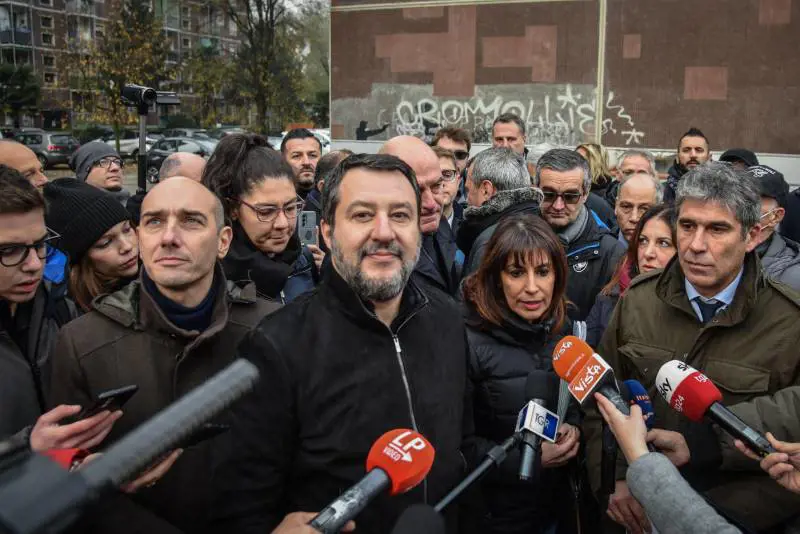 Salvini lavora da perno del centrodestra. E prova a tenere a bada la fronda nel Carroccio