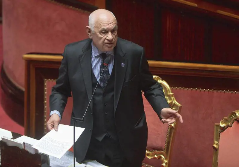 Nordio tira diritto sulle intercettazioni. Il sì del Terzo Polo