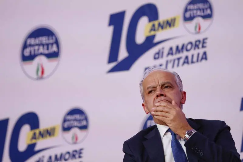 "Sarò il ministro che arresterà Messina Denaro". Piantedosi mantiene la promessa