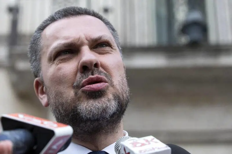Come ai tempi di Mani Pulite. Visentini: ho preso i soldi però li ho versati al sindacato