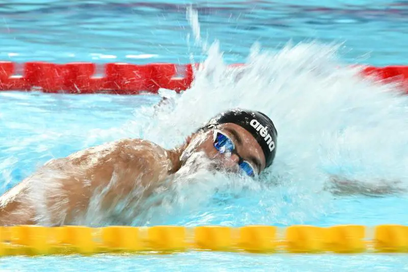 Pioggia d'oro per l'Italia ai Mondiali: trionfano Paltrinieri e la staffetta 4x50 mista