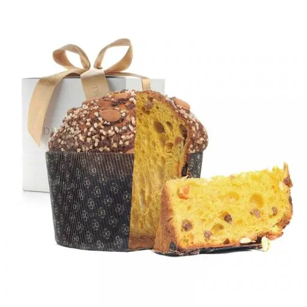 Panettone, attenti al "prezzo doppio": ecco quali conviene comprare