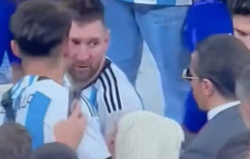Quella presenza che ha infastidito Messi e messo in imbarazzo la Fifa
