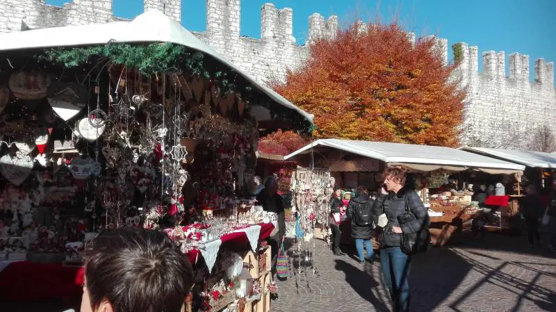Per Natale "bonus" aziendali contro carovita e inflazione