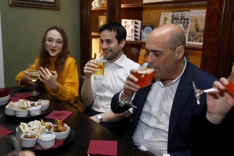 Zingaretti bacchetta la Meloni sul Covid. Ma lui si prese il virus dopo uno spritz...