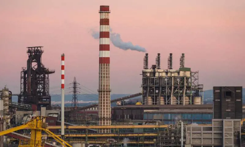 I fondi per le famiglie dell'Ilva? Usati per finanziare i festival anni '80