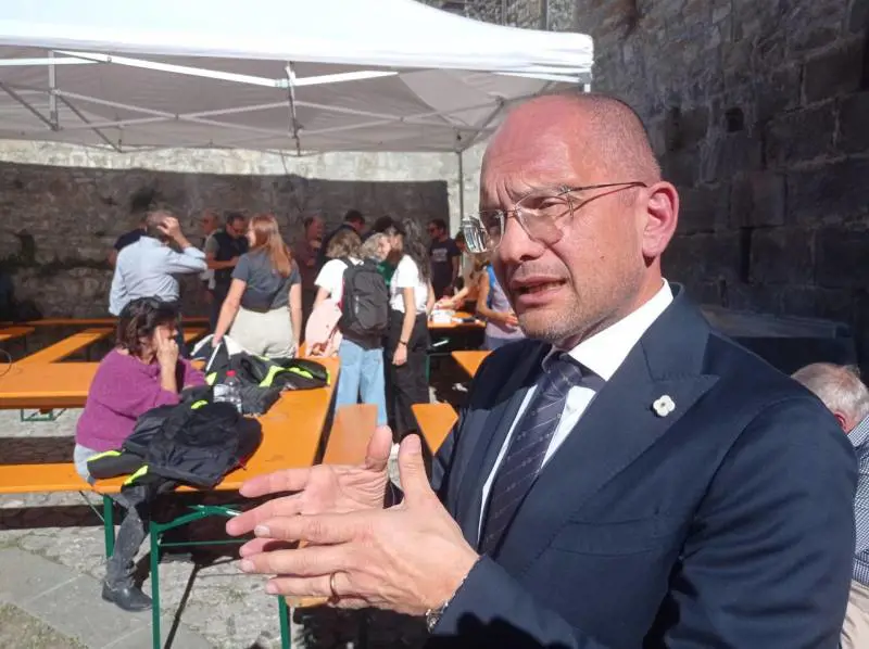 Il Pd senza potere accusa il governo perché fa le nomine. La replica: "Ridicoli"