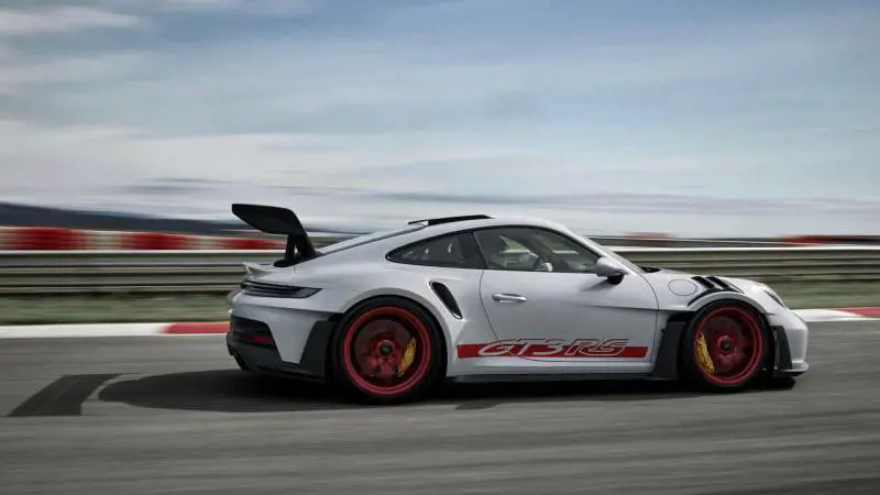 Porsche 911, in arrivo una versione ibrida, ma non plug-in