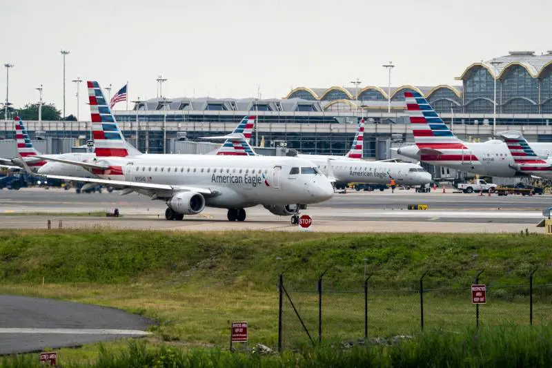 "Blocco senza precedenti": in tilt l'intero traffico aereo Usa