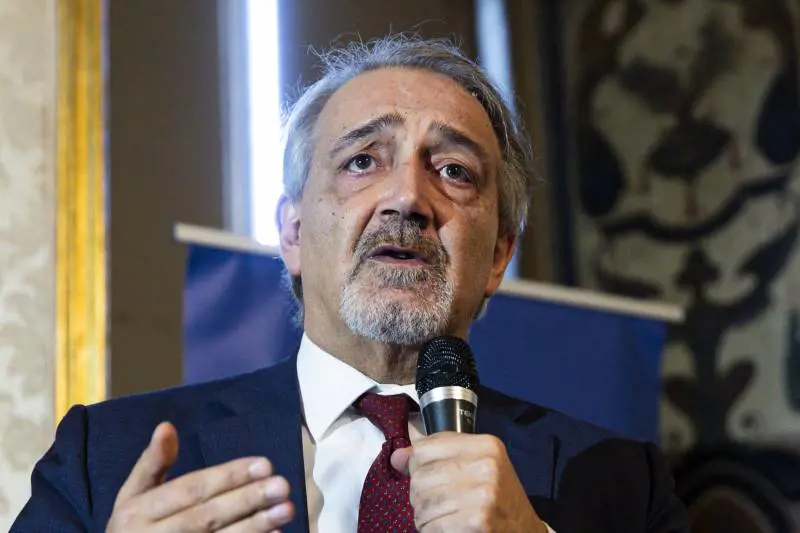 Rocca in volata: sette punti su D'Amato e ora la sinistra piange