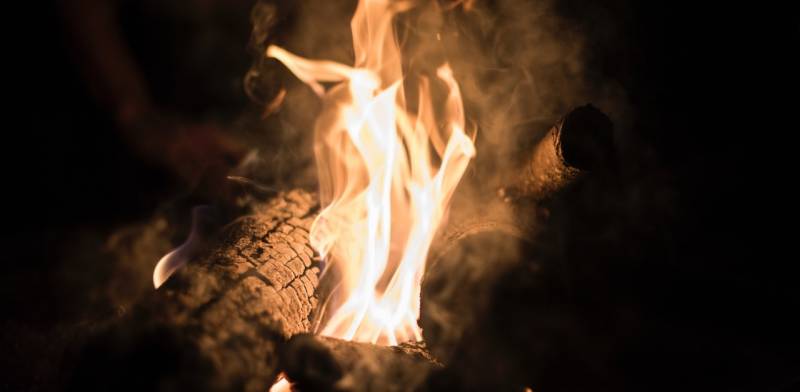 Napoli e il rito di Sant'Antonio, il fuoco che purifica - il Giornale