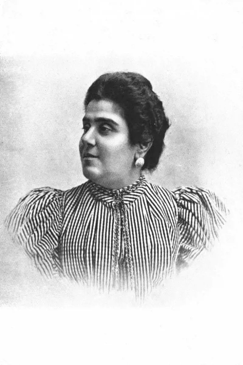“Maledetta questa gonna!”. La vita "poco femminista" di Matilde Serao