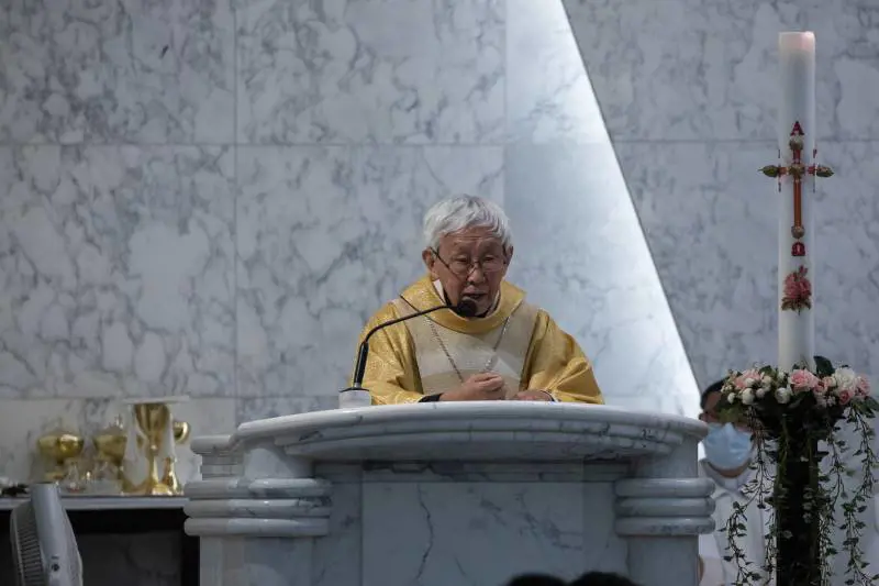 "Dimissioni? Il Papa faccia come Ratzinger"