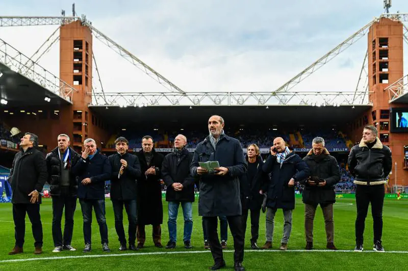 La Samp dello scudetto ricorda Vialli: commozione al Marassi