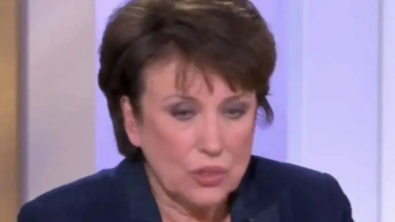 "Non possiamo salvarle". "Vandali". La battaglia sulle chiese infamma la Francia