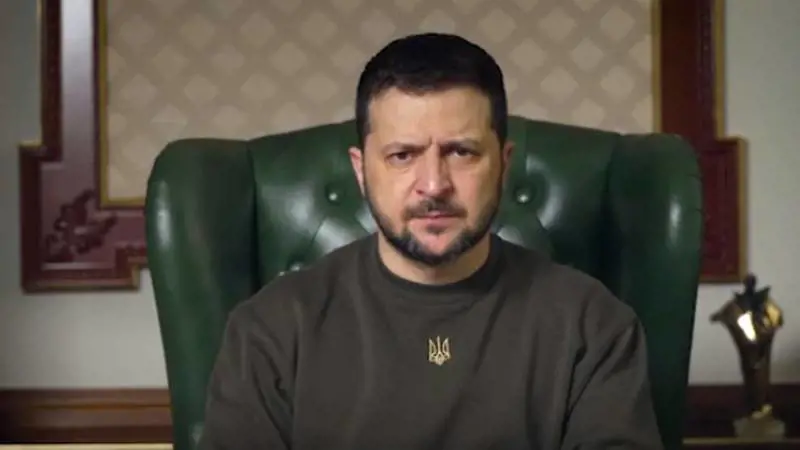 I non-crimini del Papa. Cosa canterà Zelensky a Sanremo? Le parole della settimana