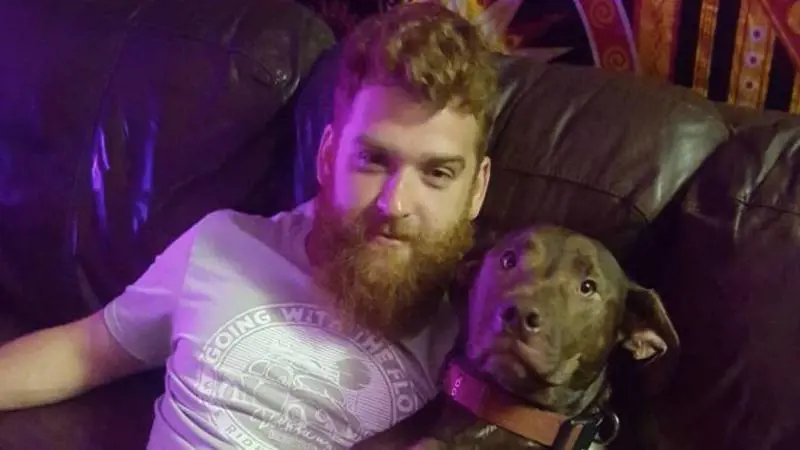 Usa, cane spara per sbaglio col fucile: il padrone muore in auto