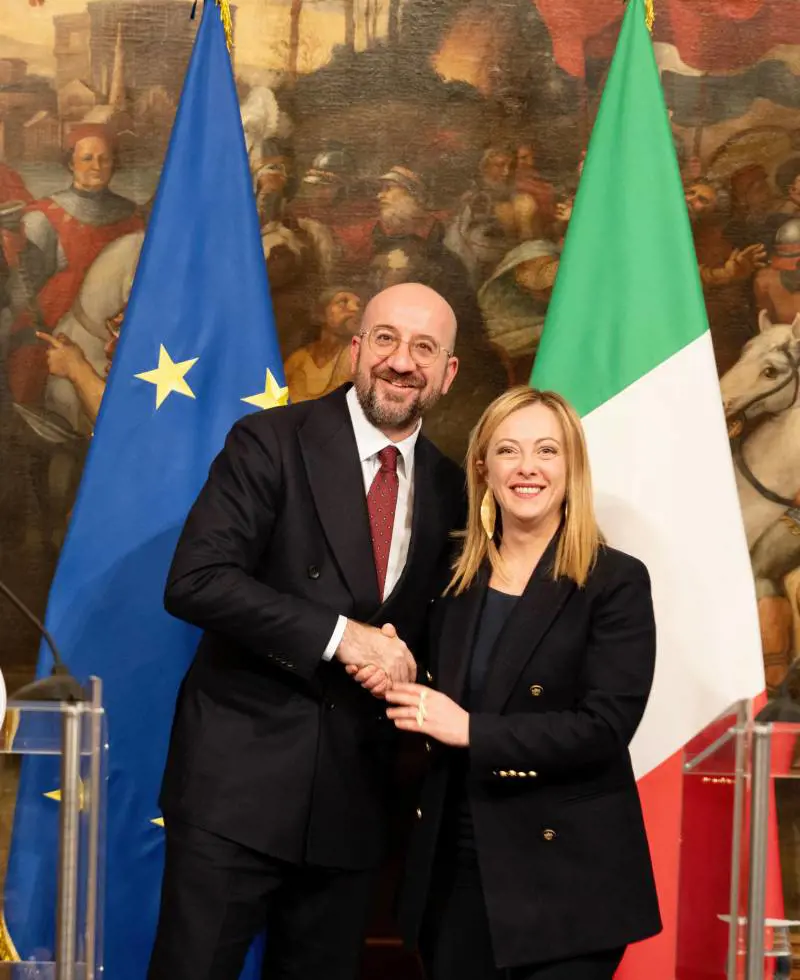 Meloni convince Michel: migranti problema di tutti