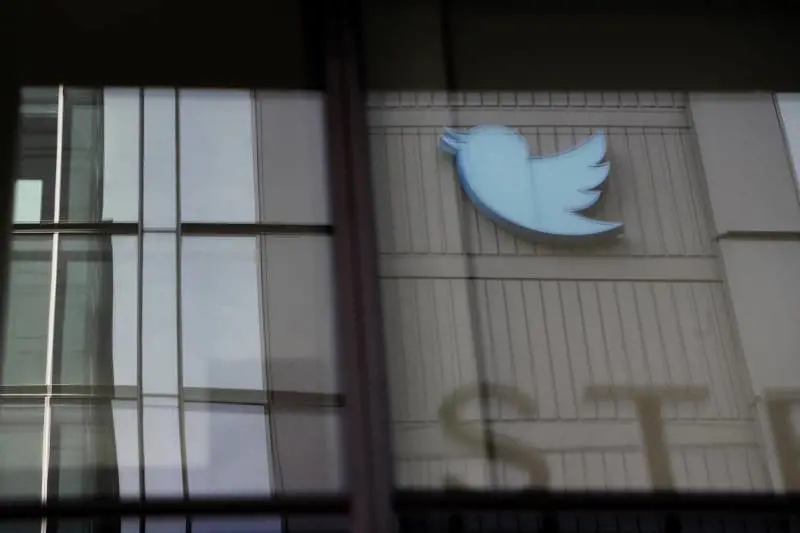 Dietrofront di Twitter, ecco per chi ricompare la spunta blu