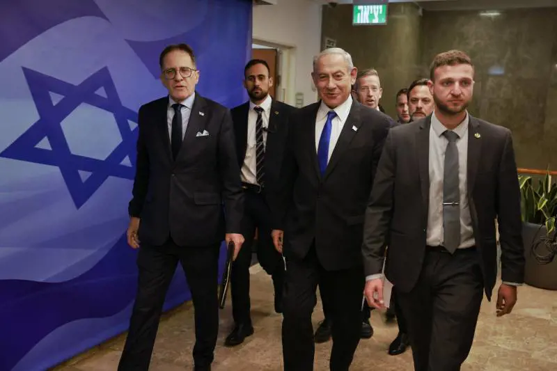 Netanyahu a Roma in fuga dalle proteste. Ma anche la traduttrice rifiuta l'incarico