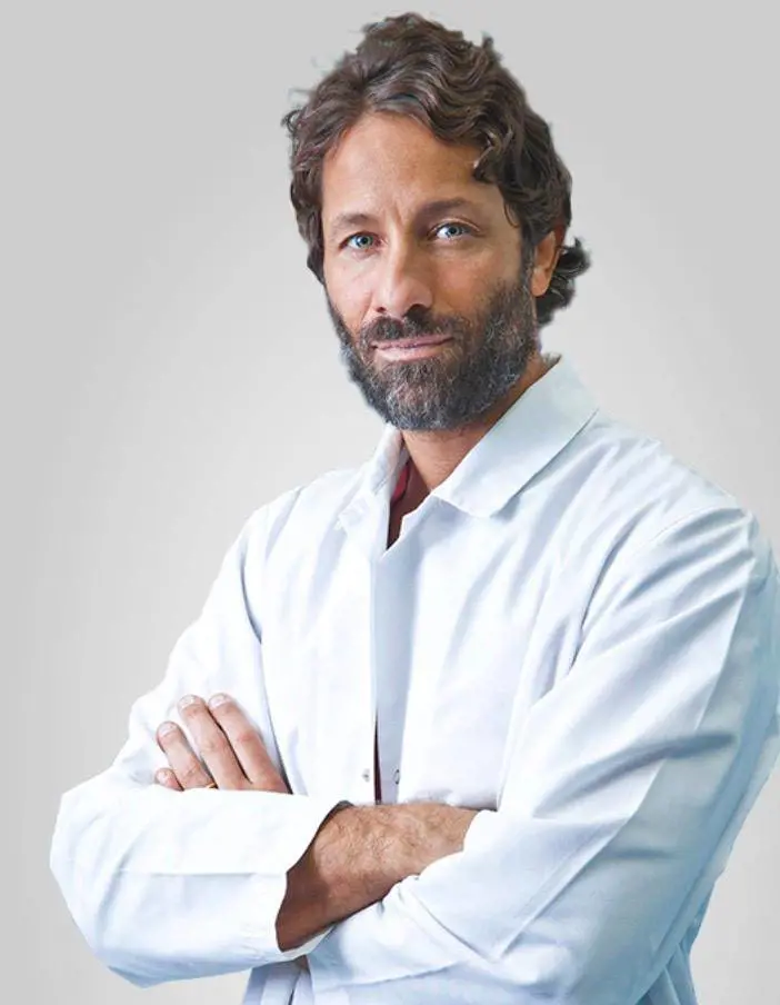 Dott. Erik Geiger, il boom degli interventi estetici: "Rinofiller e aumento lato B. Più giovanissimi a farne richiesta"
