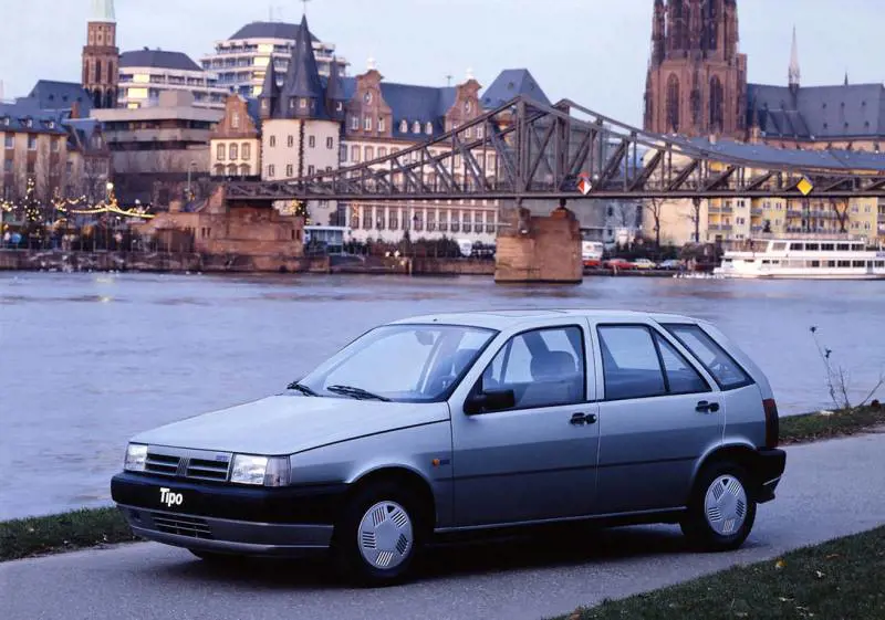 Fiat Tipo, l'auto dell'anno per la classe media