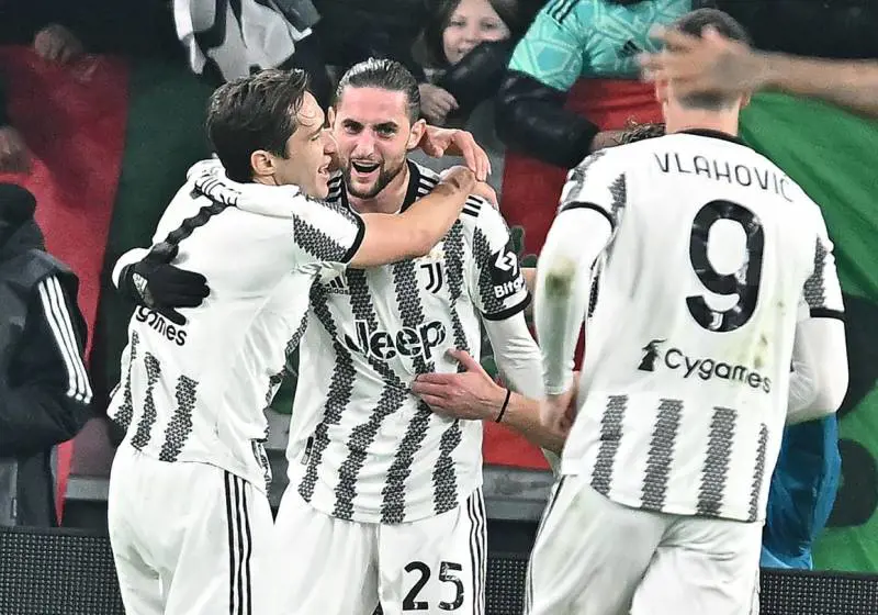 La Juventus piega la Fiorentina 1-0. Due gol annullati con il Var