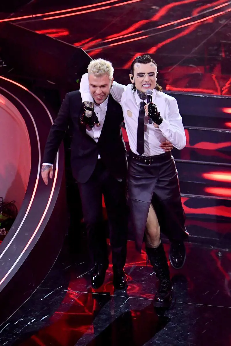 Fedez leader della sinistra. Alza lo share, non i voti