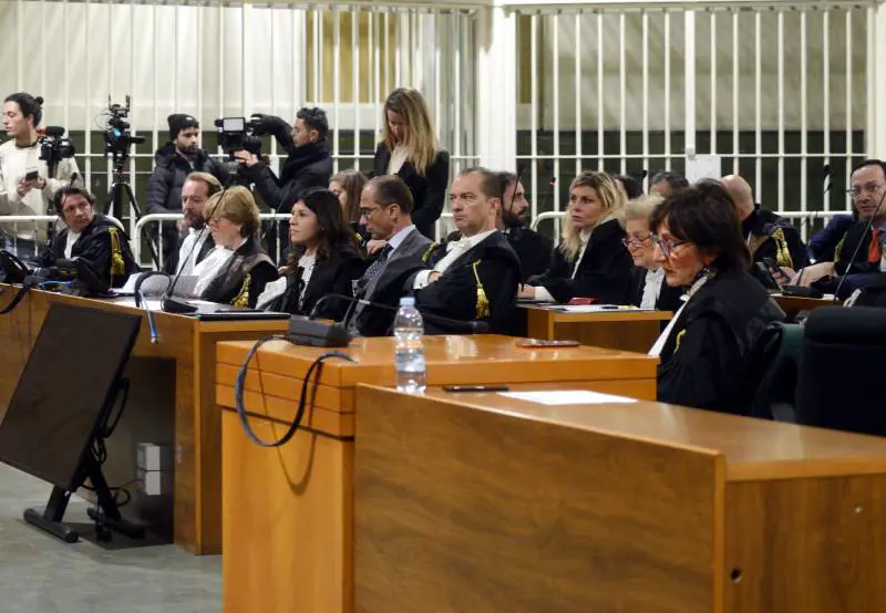 Ruby ter, Berlusconi assolto. Sconfitto l'ennesimo teorema
