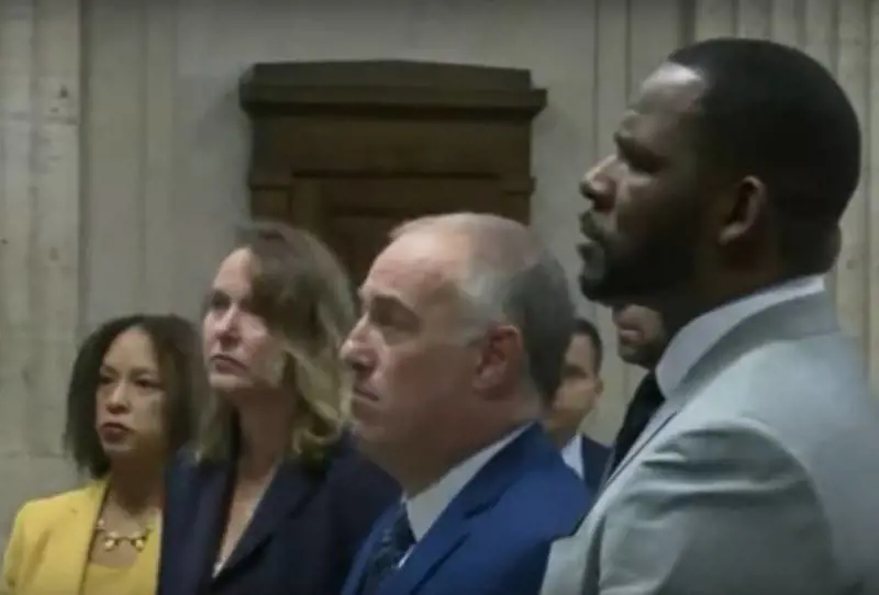 "Sesso con minorenni". Arriva la condanna per il rapper R.Kelly