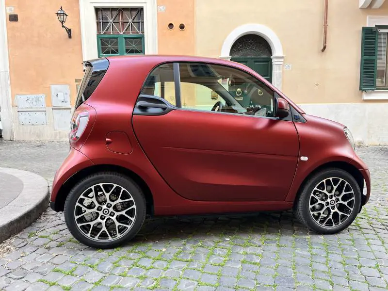 Smart EQ fortwo racingred, 250 esemplari unici