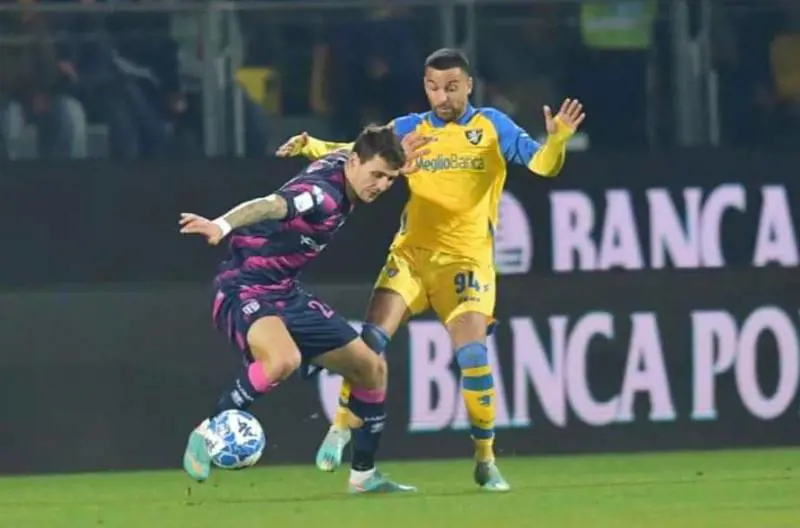 Da Frosinone calcio (Facebook)
