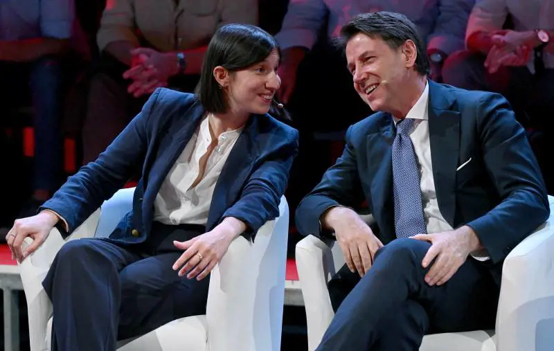 Conte diserta la manifestazione: il "campo largo" diviso in piazza