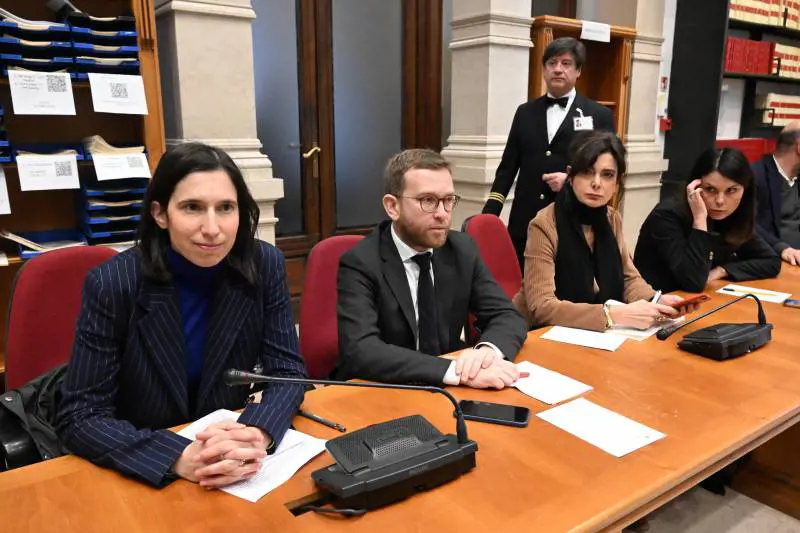Piantedosi riferisce sul naufragio. E la Schlein fa solo propaganda: "Si dimetta"