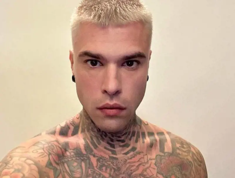 Fedez, quanto costa il silenzio social: la potenziale perdita è milionaria