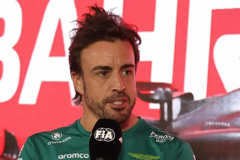 14. FERNANDO ALONSO (ASTON MARTIN)