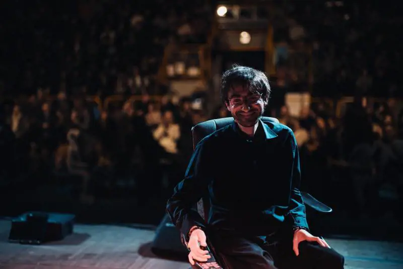 "Leggo la mente della gente. La magia più grande? Non considerarmi disabile"