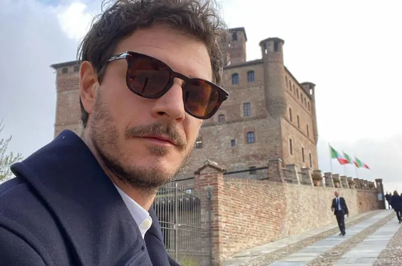Ambra Angiolini avvistata con una nuova fiamma: chi è Andrea Bosca