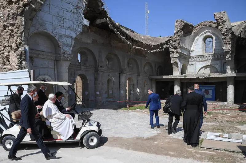 Viaggio Apostolico in Iraq: isita al complesso di Hosh al-Bieaa (piazza della Chiesa) a Mosul 7 marzo 2021