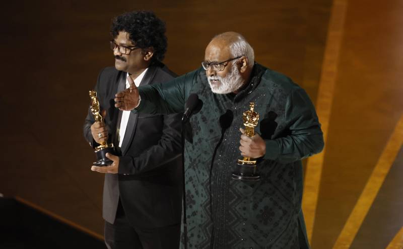 Chandrabose e Keeravaani premiati con l'Oscar per la migliore canzone originale per il film "RRR"