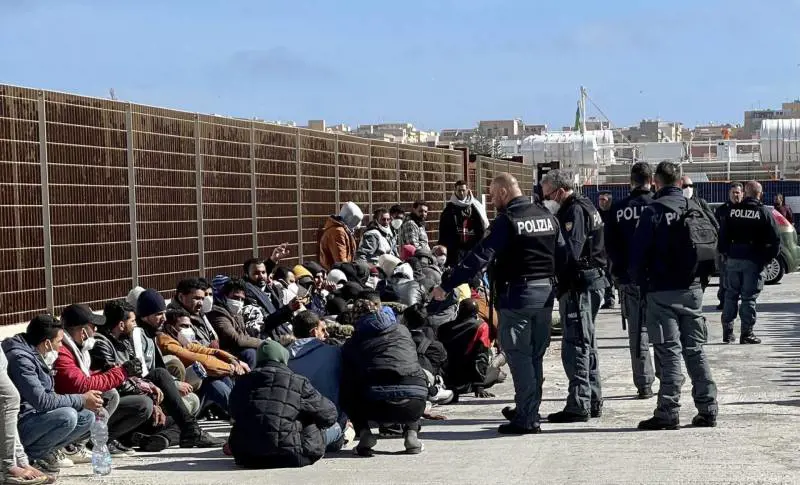 Ue, tutti gli ostacoli che minano il piano sui migranti