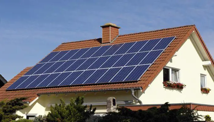 Case green, ecco tutti gli obblighi introdotti dalla stangata Ue 