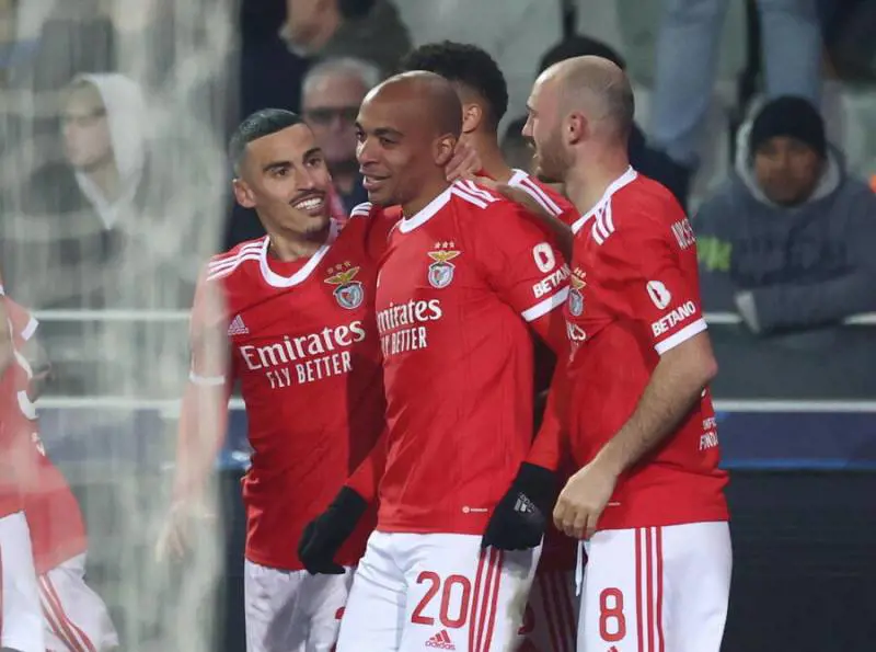 "Comprate i biglietti nel settore ospiti", il Benfica avverte i tifosi dell'Inter